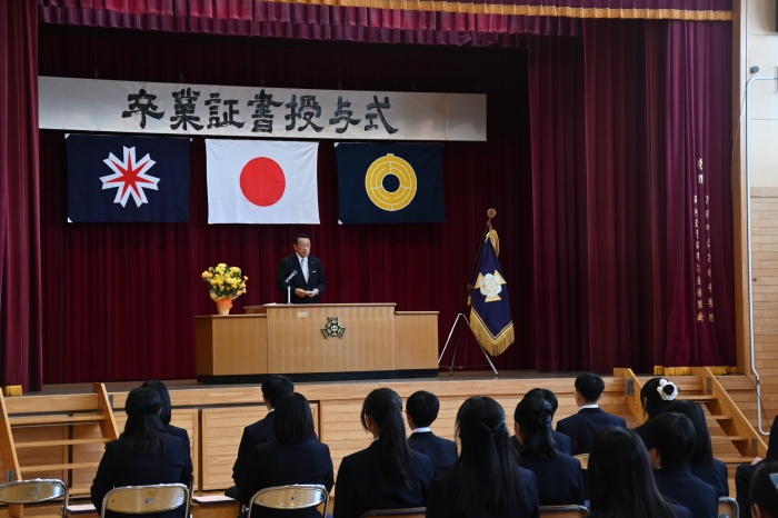 苫前中学校卒業式