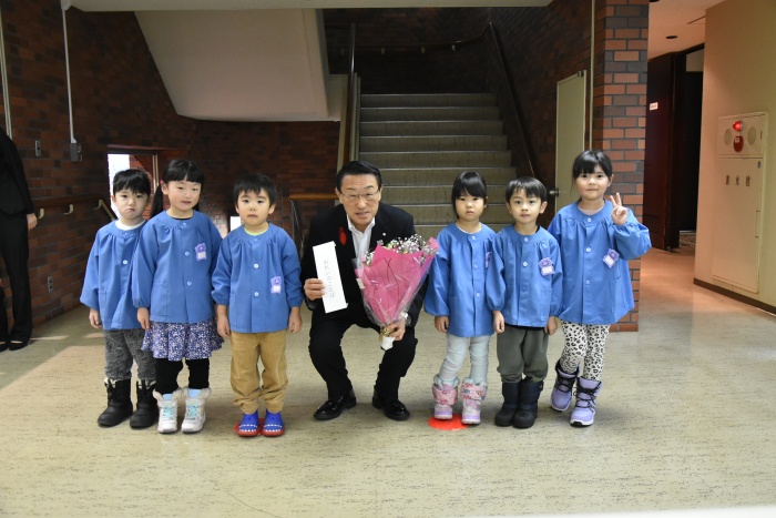 園児職場慰問